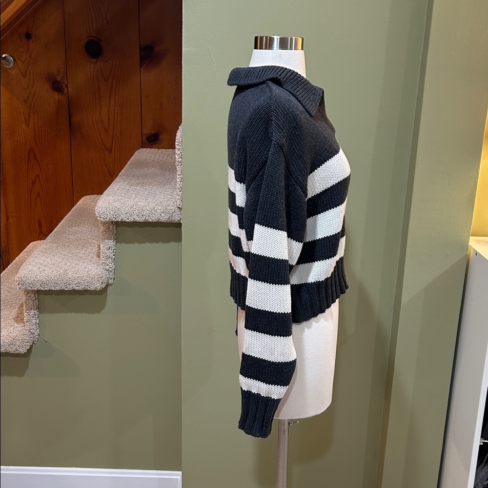 Quince 100% Organic Cropped Cotton Polo Sweater Charcoal/Off White XS - Picture 5 of 12